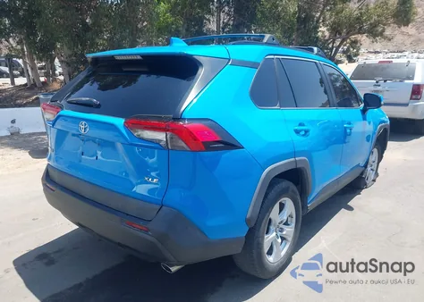 2019 Toyota Rav4 Xle/Xle Premium from USA, damaged, VIN 2T3W1RFV4KW006266